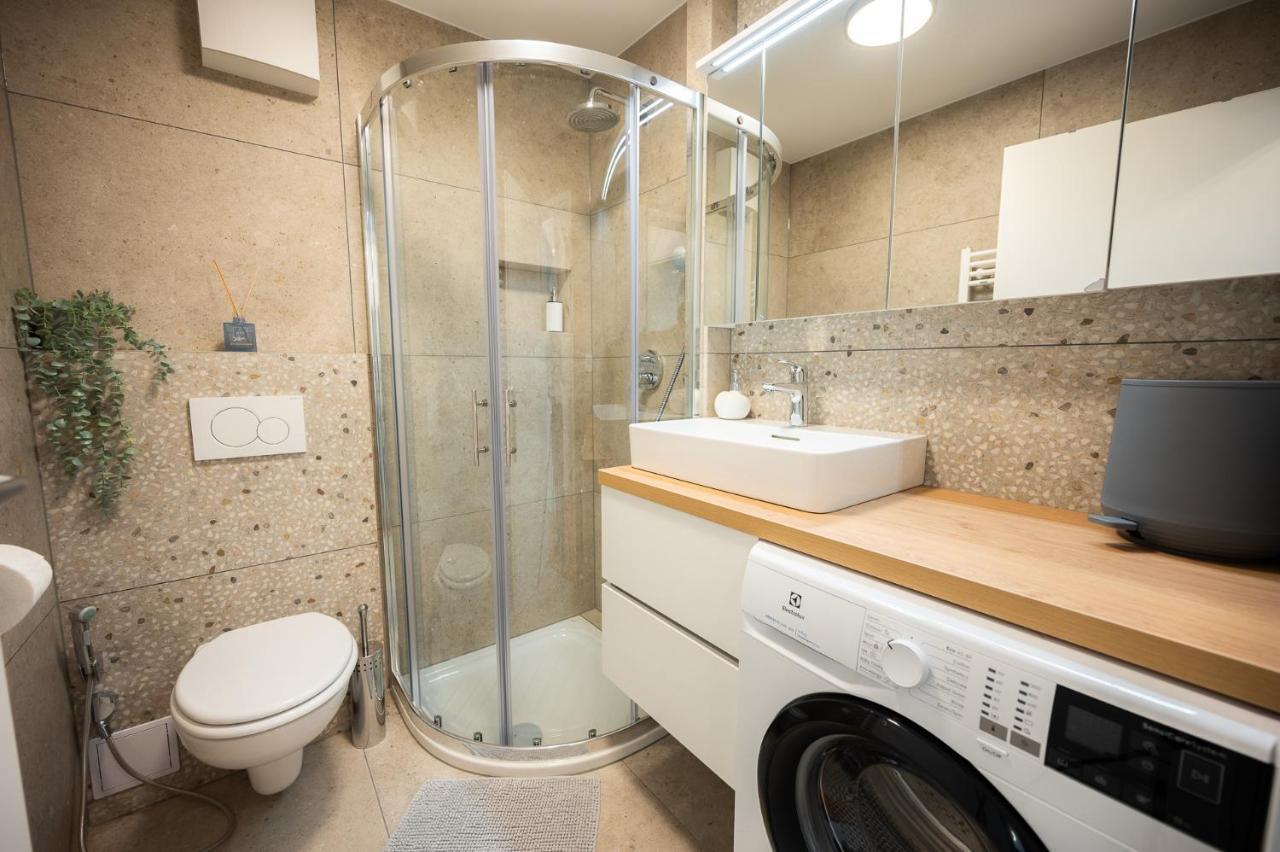 Apartment 396 Любляна Екстериор снимка