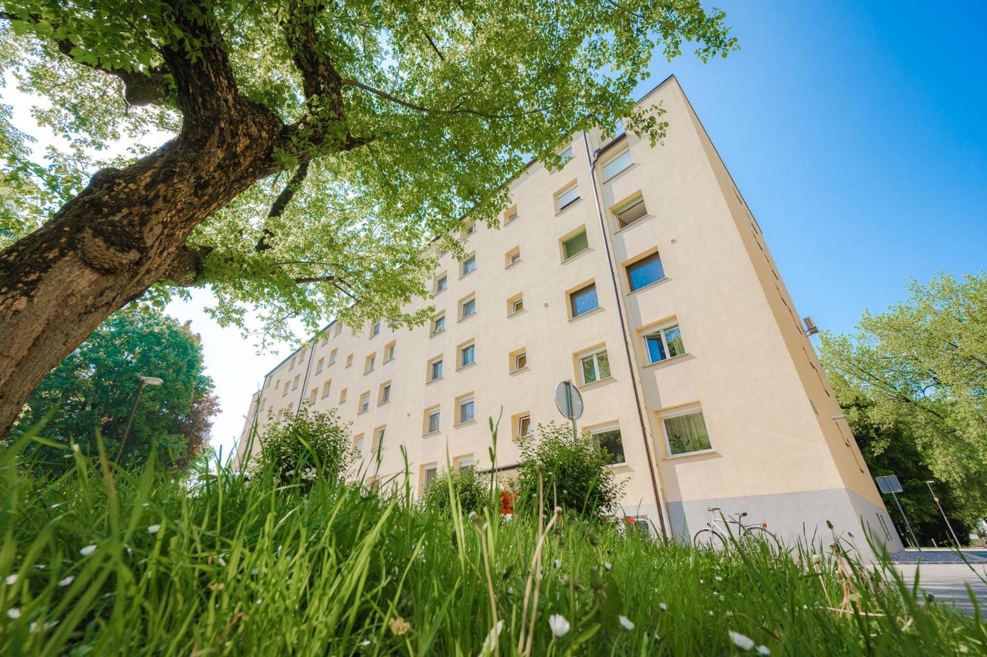 Apartment 396 Любляна Екстериор снимка